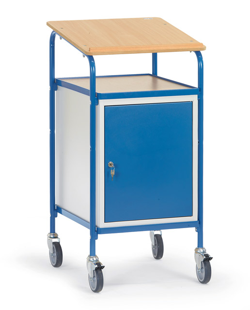 Verrijdbare lessenaars, kasten en werktafels